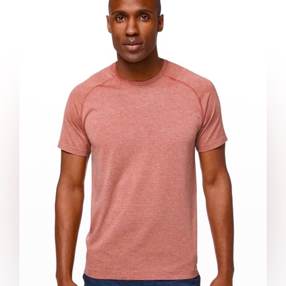 lululemon athletica Other - Lululemon Metal Vent Tech Short Sleeve